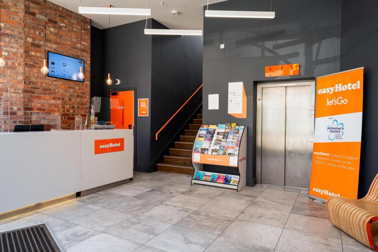 Easyhotel Birmingham Exterior foto