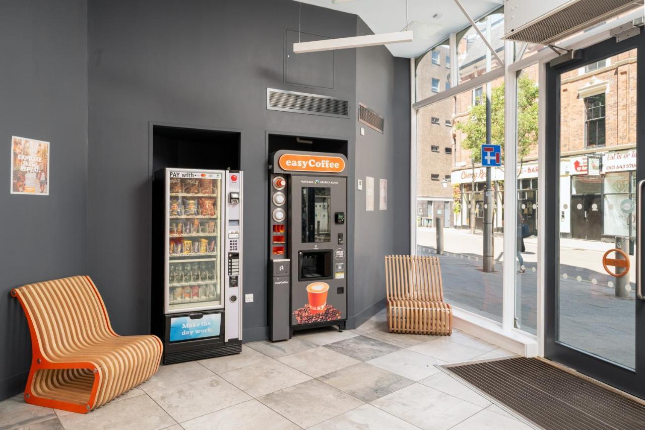 Easyhotel Birmingham Exterior foto