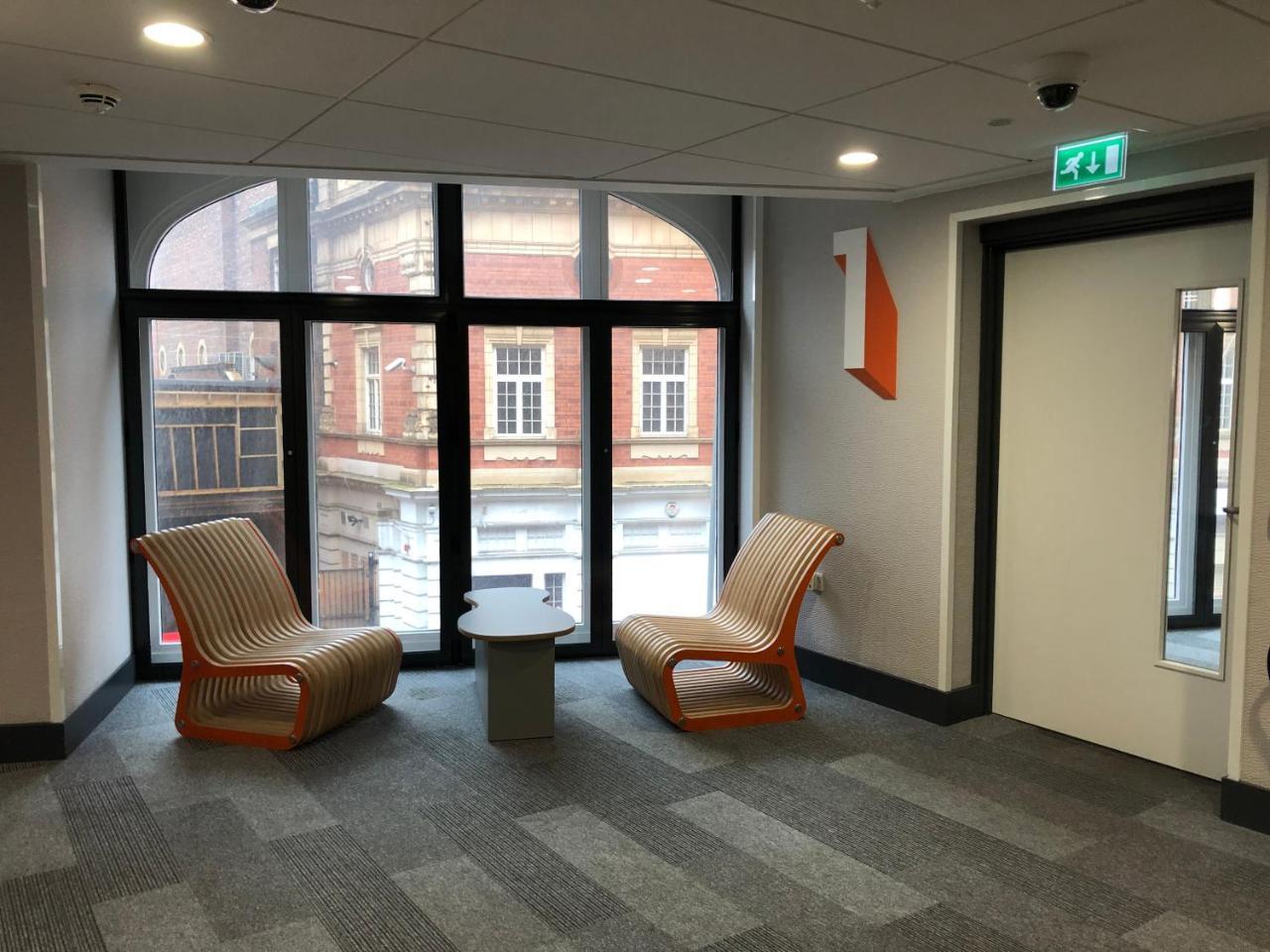 Easyhotel Birmingham Exterior foto